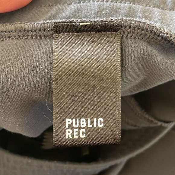 Public Rec Gamechanger Rec Short Men’s 42R Navy 9” Inseam Athleisure Pull On - Picture 8 of 15